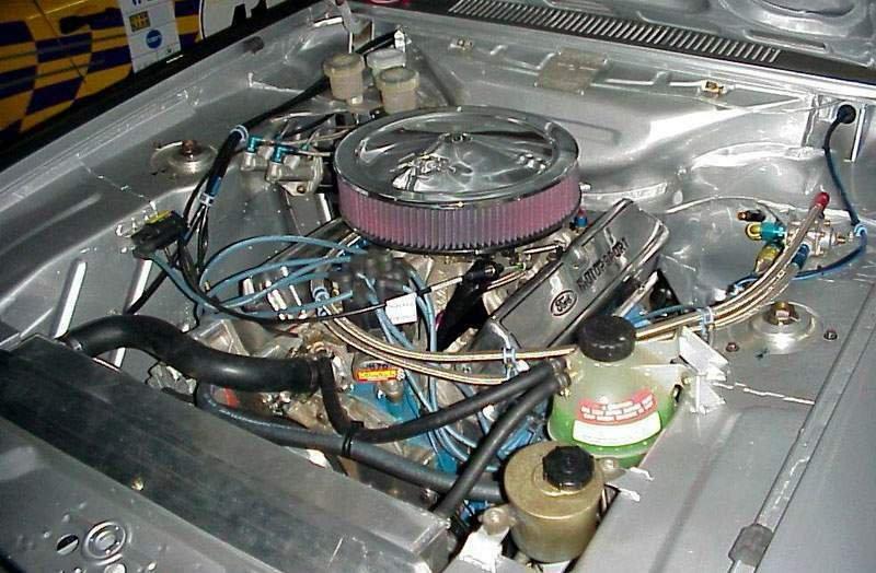 un V8 Perana.